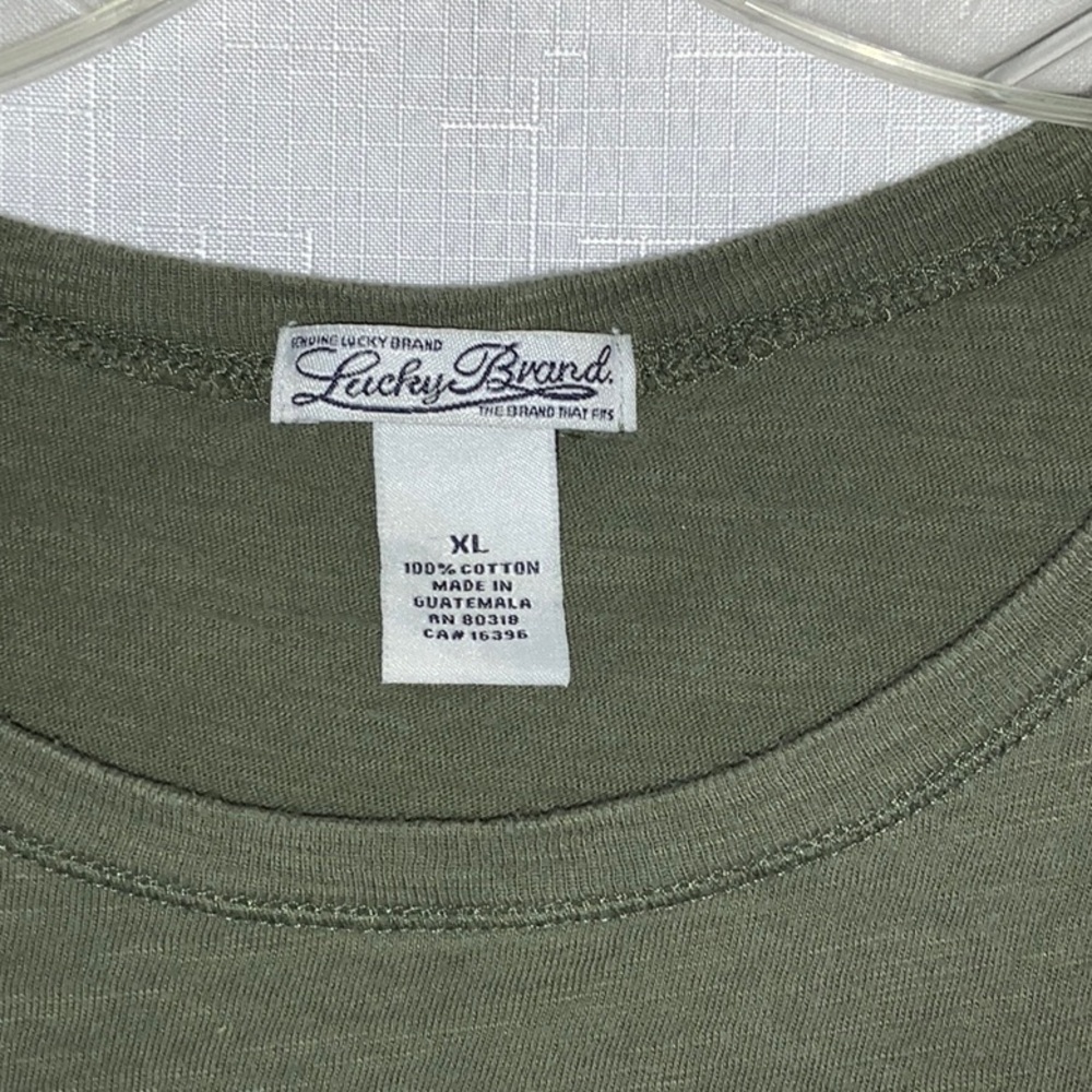227 10/$50ππ»ββοΈ Lucky Brand Love and Peace Green Long Sleeve Shirt - Picture 6 of 13